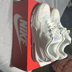 I put them on one time then put them back in the box a week old.
